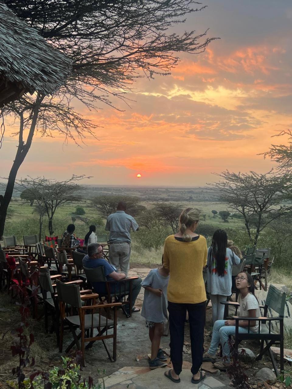 Hotel Mara Sunset Camp à Réserve nationale du Masai Mara Extérieur photo